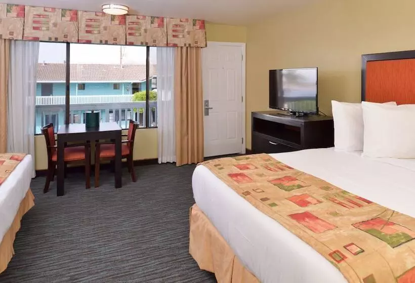 2ダブルベッドのスタンダードルーム, Bay View Inn Morro Bay