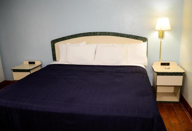 חדר סטנדרט עם מיטת קינג, Economy Inn