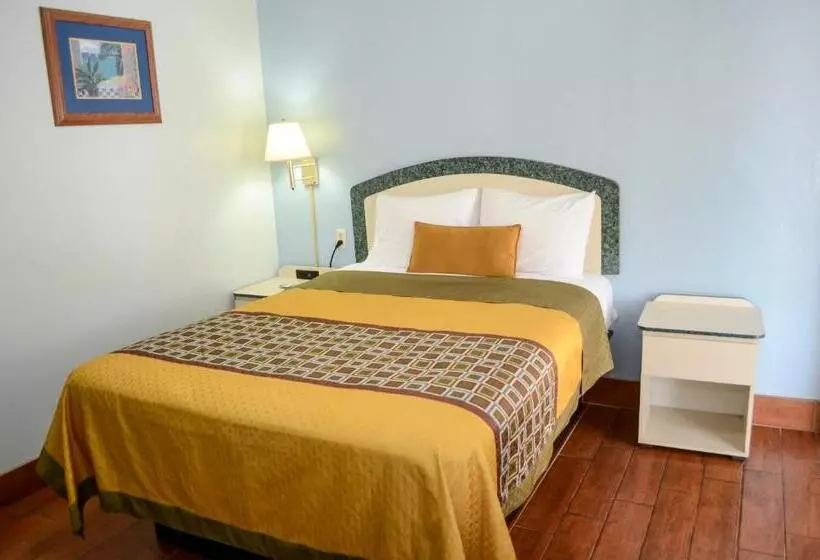 اتاق استاندارد, Economy Inn