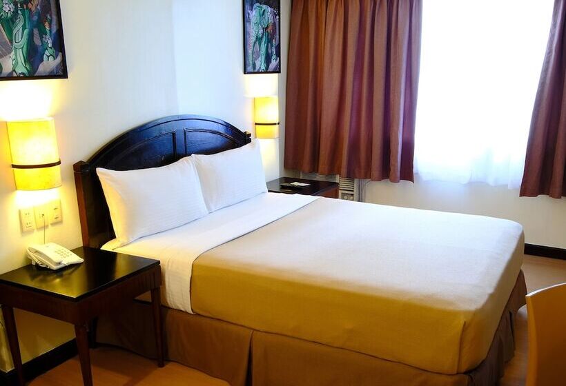 Quarto Deluxe Individual, Fersal Hotel Neptune Makati