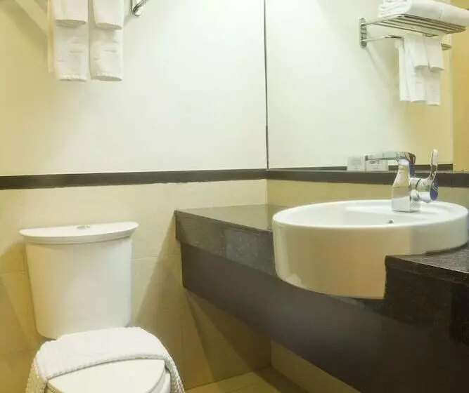 اتاق پرمیوم, Fersal Hotel Neptune Makati