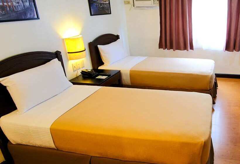 디럭스 룸, Fersal Hotel Neptune Makati