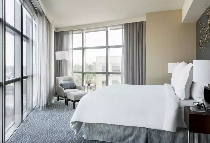 エクゼクティブスイート, Four Seasons Hotel Silicon Valley At East Palo Alto
