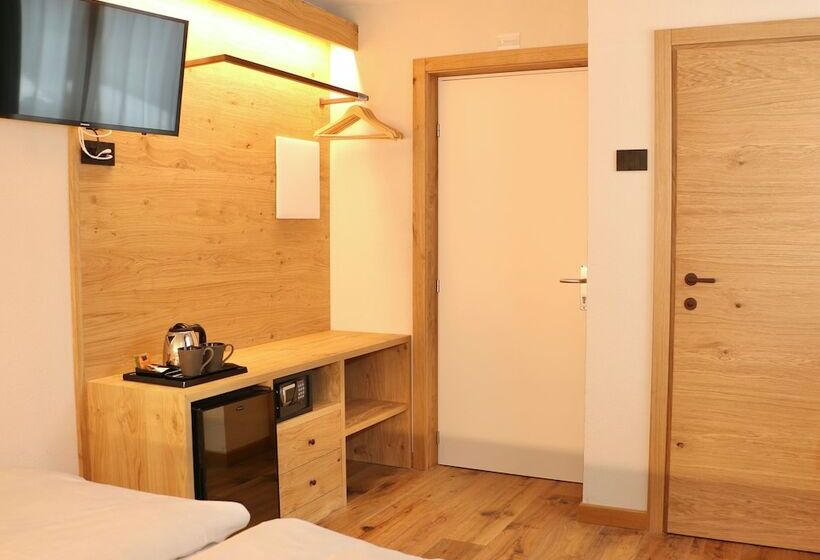 اتاق استاندارد, Galli S   Centro