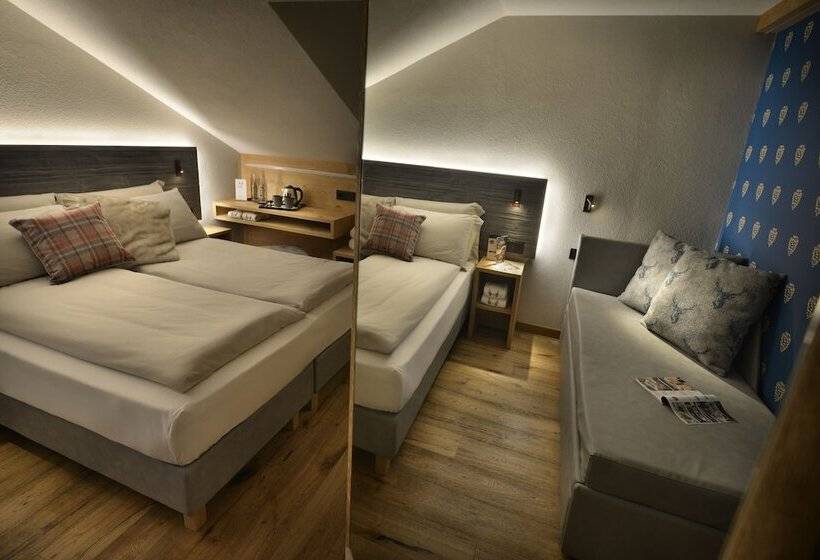 اتاق استاندارد سه نفره, Galli S   Centro