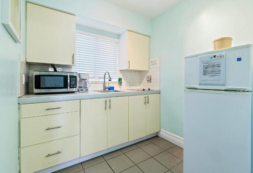 스탠다드 스튜디오, Hollywood Beachside Boutique Suite