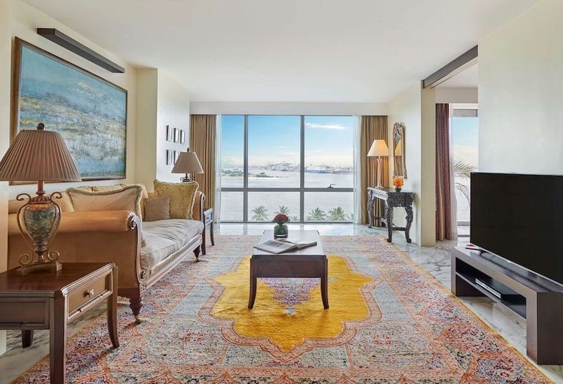 Sviitti, Hyatt Regency Dar Es Salaam, The Kilimanjaro