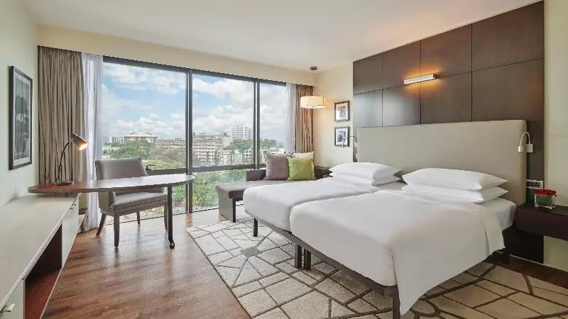 اتاق کلاب, Hyatt Regency Dar Es Salaam, The Kilimanjaro