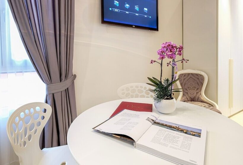 استودیوی استاندارد, Opera Relais De Charme   Apart