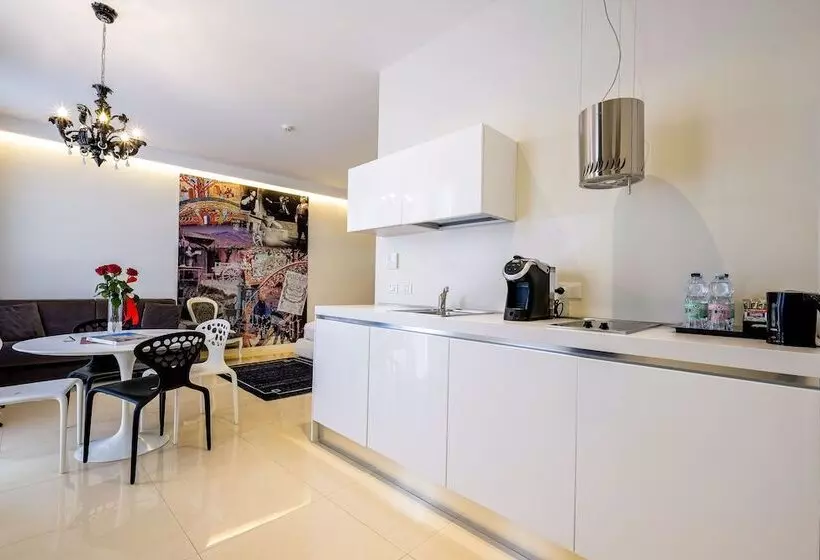 استودیوی لوکس, Opera Relais De Charme   Apart