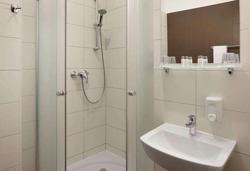 Pokój Standard, Lviv Ramada