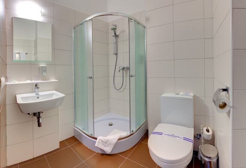 Pokój Standard, Lviv Ramada