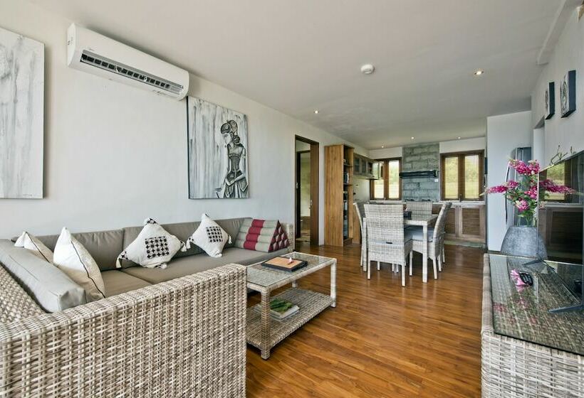 Вилла 3 Спальни, Sahaja Sawah Resort