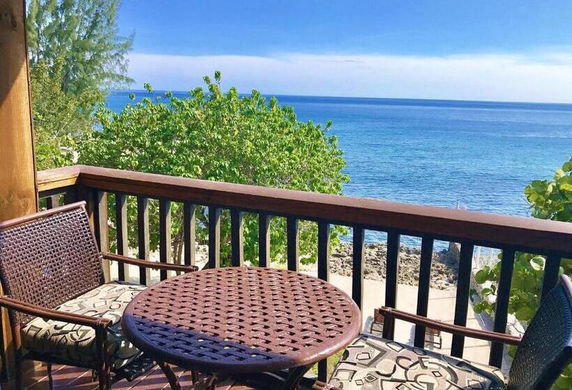 Deluxe Suite Sea View, The Westender Inn