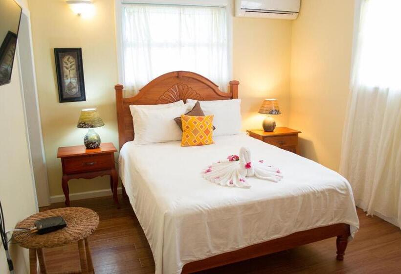 خانه 1 خوابه, The Westender Inn