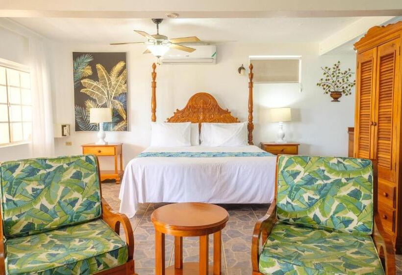 سوییت با چشمانداز دریا, The Westender Inn