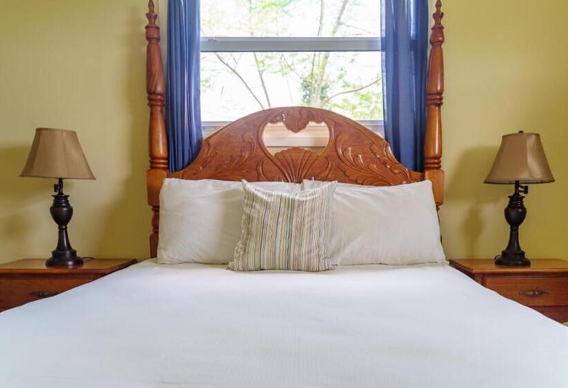 خانه 1 خوابه, The Westender Inn