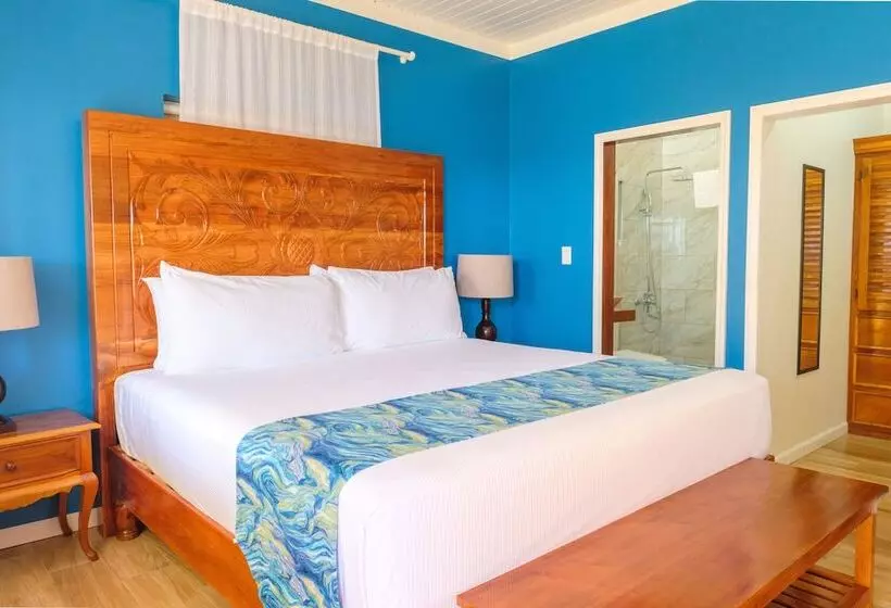 اتاق استاندارد با چشم‌انداز باغ, The Westender Inn