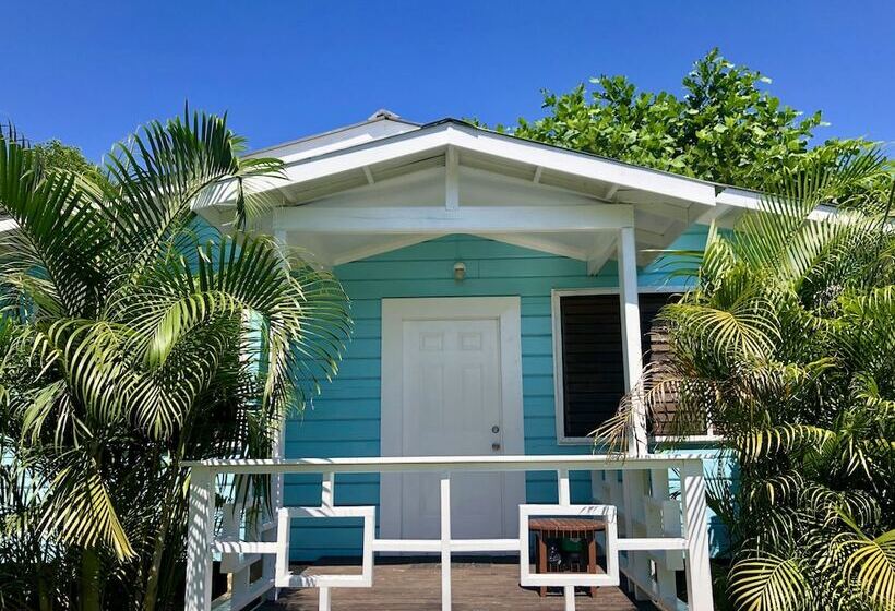 خانه 1 خوابه, The Westender Inn