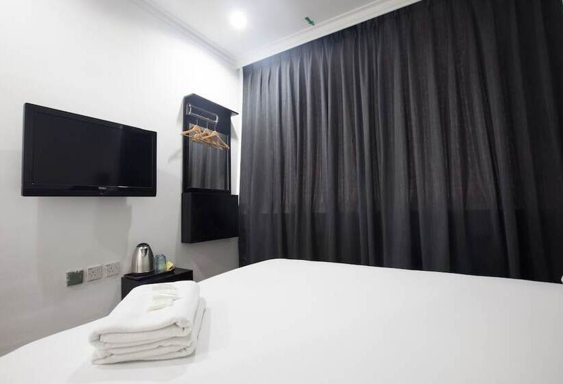 디럭스 룸, Tune Hotel Waterfront Kuching