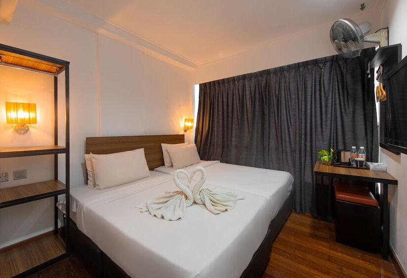 디럭스 룸, Tune Hotel Waterfront Kuching