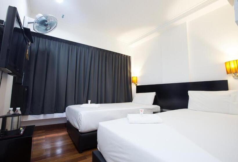 디럭스 룸, Tune Hotel Waterfront Kuching