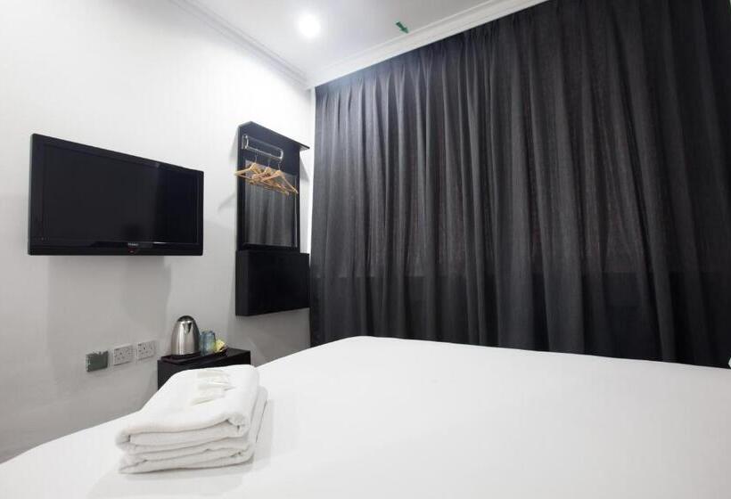 디럭스 룸, Tune Hotel Waterfront Kuching