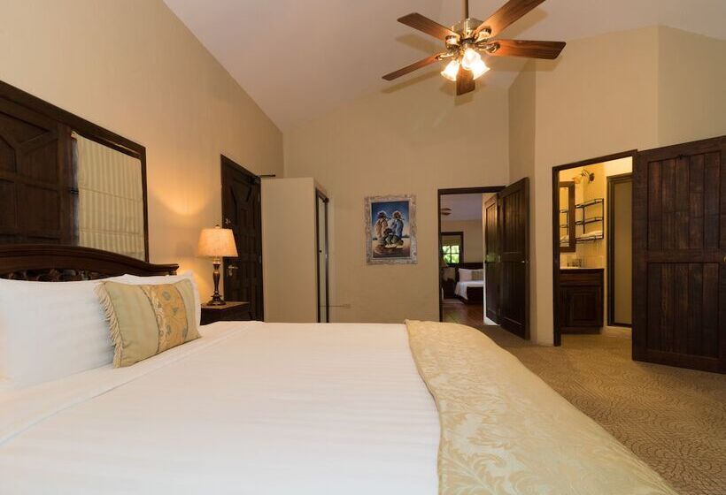 جناح جونيور, Valle Escondido Wellness Resort