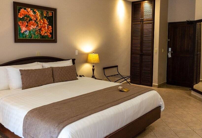 غرفة ديلوكس سرير كينج, Valle Escondido Wellness Resort