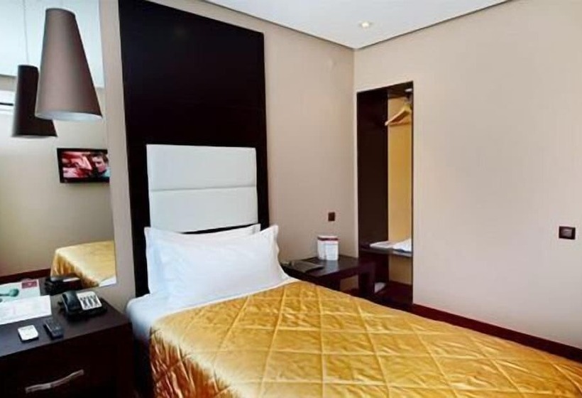 اتاق استاندارد یک نفره, Manhattan Hotel Astana