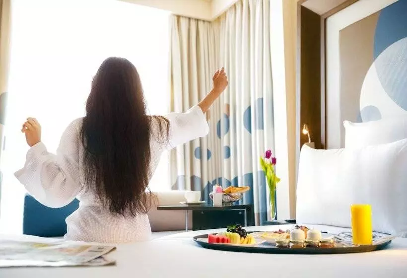 スーペリアールーム, Novotel Abu Dhabi Gate