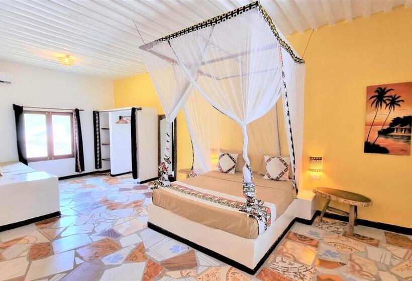 جناح, Paradise Beach Resort & Spa