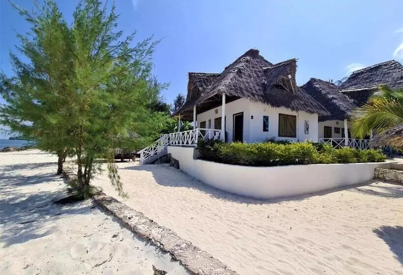 スタンダードバンガロー, Paradise Beach Resort & Spa