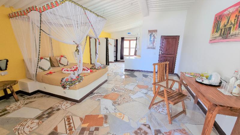 جناح, Paradise Beach Resort & Spa