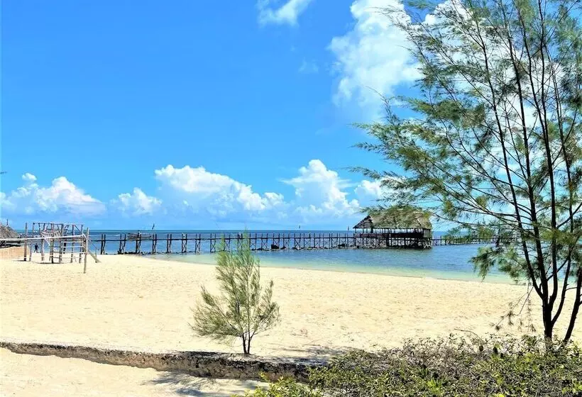 デラックスルーム, Paradise Beach Resort & Spa