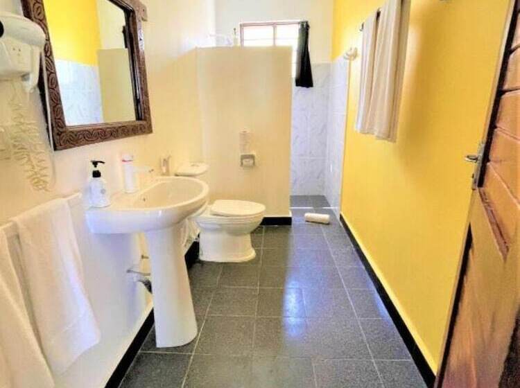 اتاق لوکس, Paradise Beach Resort & Spa