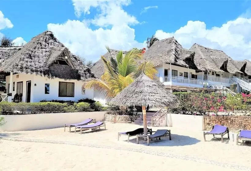 スタンダードバンガロー, Paradise Beach Resort & Spa