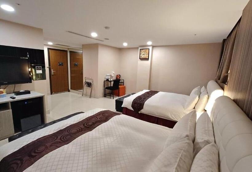 اتاق استاندارد چهار تخته, Sa Yo Hotel Pier 2