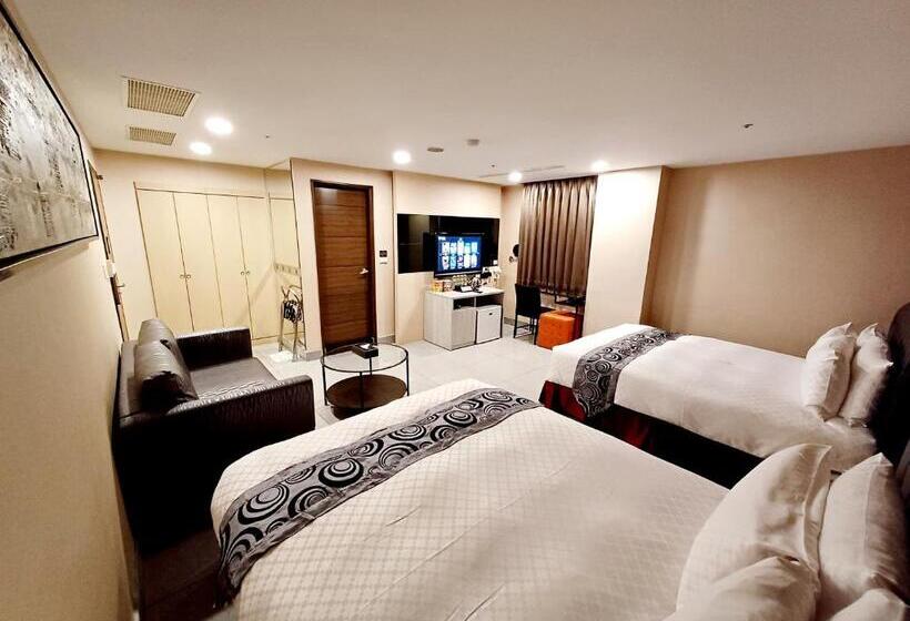 اتاق استاندارد چهار تخته, Sa Yo Hotel Pier 2