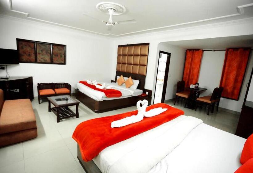 غرفة ديلوكس رباعية, Amara Hill Queen Mussoorie