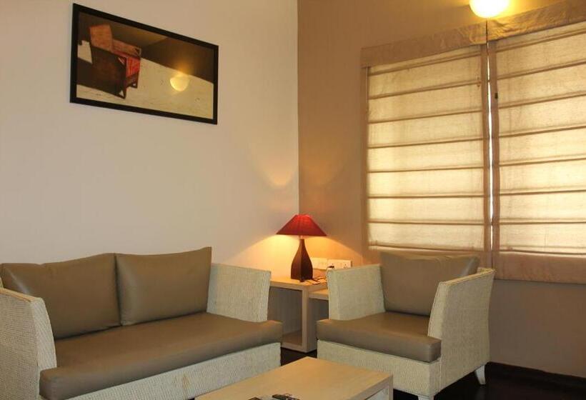 اتاق اجرایی, Amc Comforts