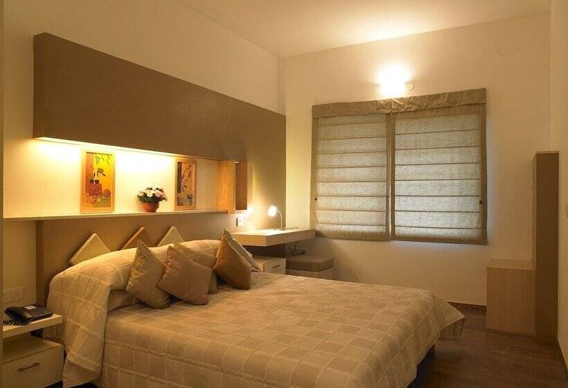 اتاق اجرایی, Amc Comforts