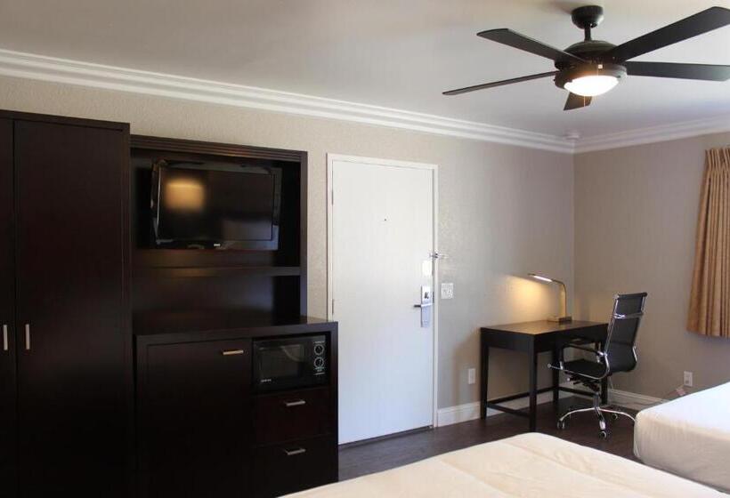 غرفة ديلوكس, Inn At Highway 1