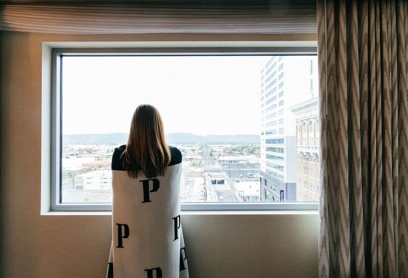 مجموعه ویستا شهر, Kimpton Hotel Palomar Phoenix Cityscape, An Ihg