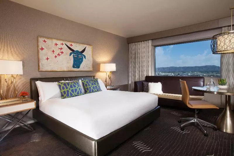 キングサイズベッドのスタンダードルーム, Kimpton Hotel Palomar Phoenix Cityscape, An Ihg