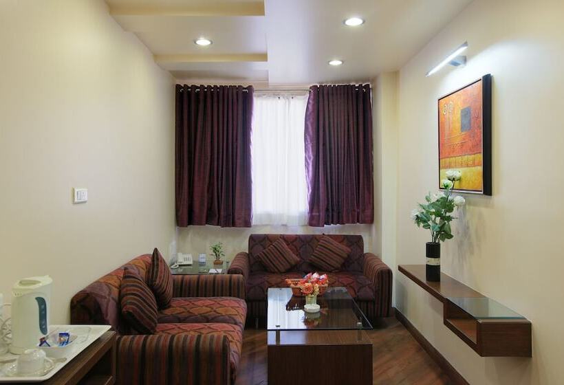 סוויטה נשיאותית, Mayura