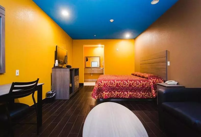 Standard Room King Size Bed