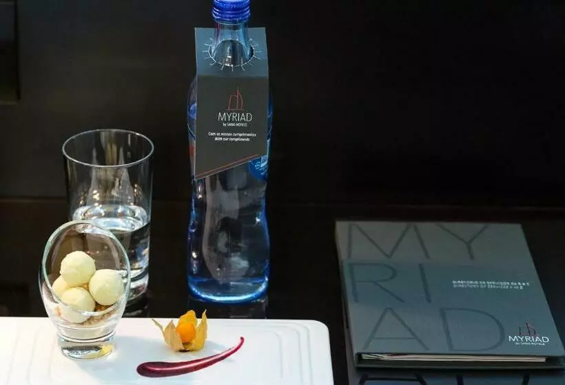 Quarto deluxe, Myriad By Sana Hotels