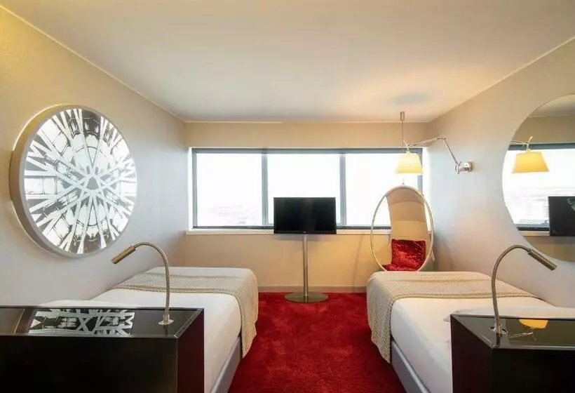 Quarto deluxe, Myriad By Sana Hotels