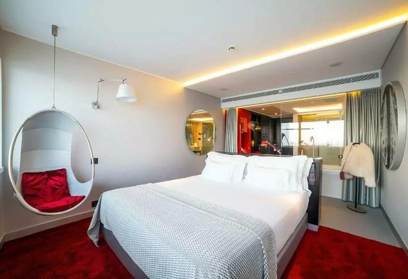 Quarto Familiar, Myriad By Sana Hotels